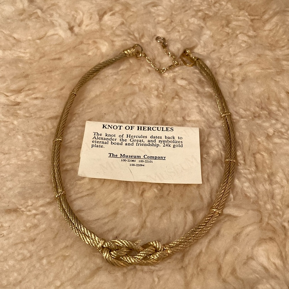 Knot of Hercules 24k plated necklace